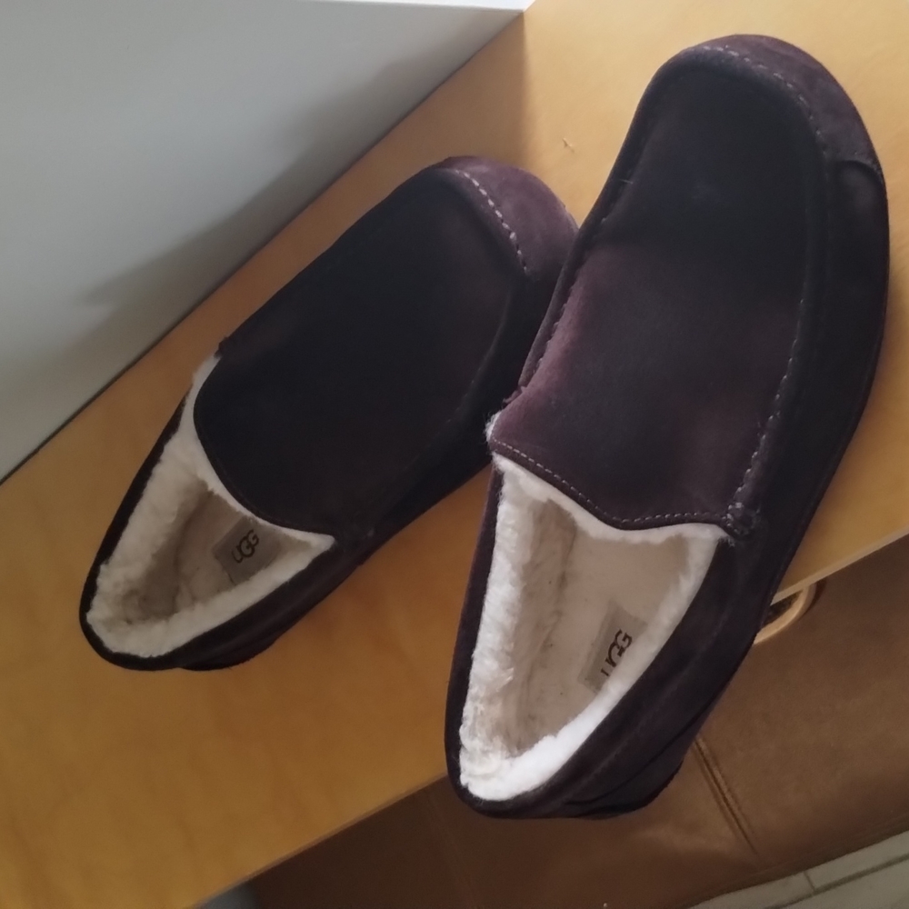 UGG men's slippers size 13